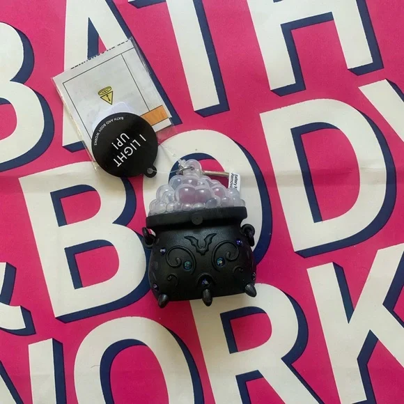 NWT Bath & Body Works Witch’s Cauldron PocketBac Holder - Picture 6 of 6